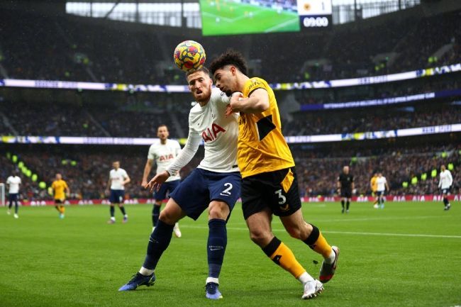  库卢塞夫斯基传射热刺,客场击败莱斯特城紧追前四